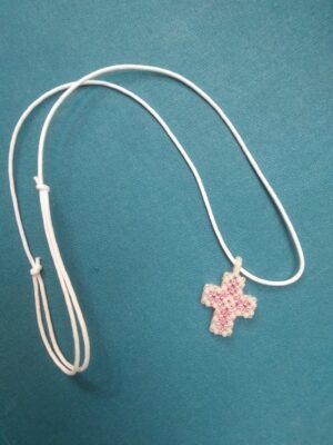 Ristikujuline ripats (valge ja roosa)