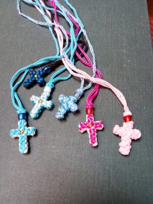 Kaelarist (palju eri värve) (2)