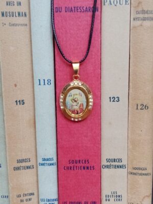 Jumalaema ikooniga ripats (4)