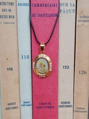 Jumalaema ikooniga ripats (6)