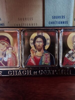 Kleebitav kolmikikoon (Kristus koos Jumalaema ja püha Nikolaiga)