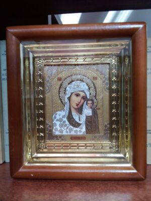 Jumalaema ikoon (ca 20 x 17,5 cm, sügavus 4 cm)