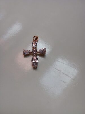 Ristikujuline ripats (7)