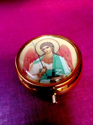 Kaitseingli ikooniga karbike