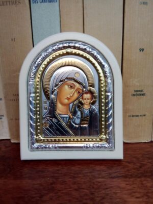 Jumalaema (Kaasani) ikoon (heleda raamiga, ca 10,7 x 8,7 cm)